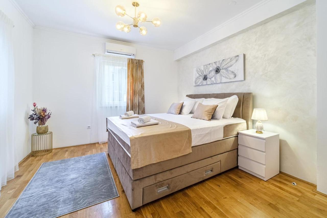 Luxury Apartmens Sebastijan&Karlo Split Ngoại thất bức ảnh